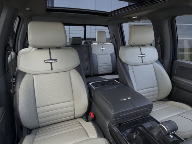 2025 Ford F-150 Lightning Platinum®