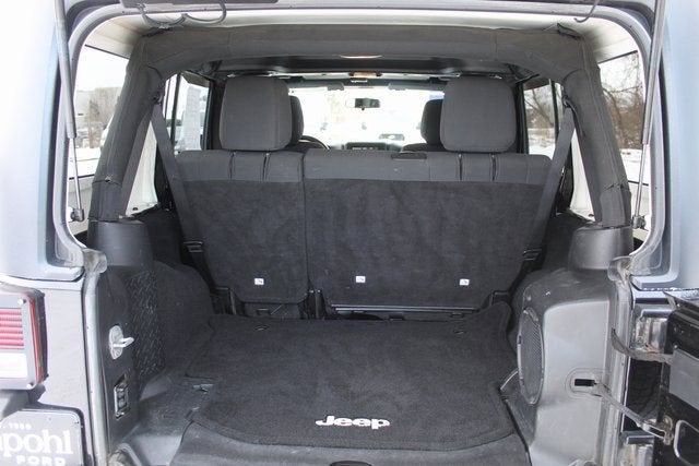 2012 Jeep Wrangler Unlimited Sahara