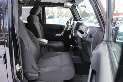 2012 Jeep Wrangler Unlimited Sahara