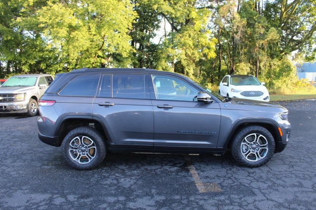 2024 Jeep Grand Cherokee 4xe Trailhawk