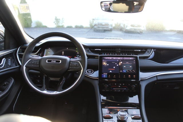 2024 Jeep Grand Cherokee 4xe Trailhawk