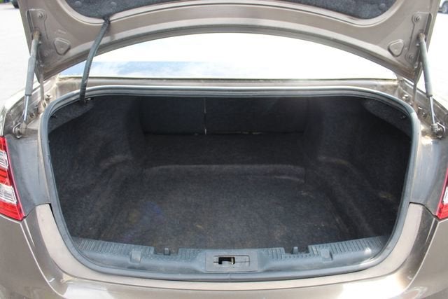 2015 Ford Taurus SE