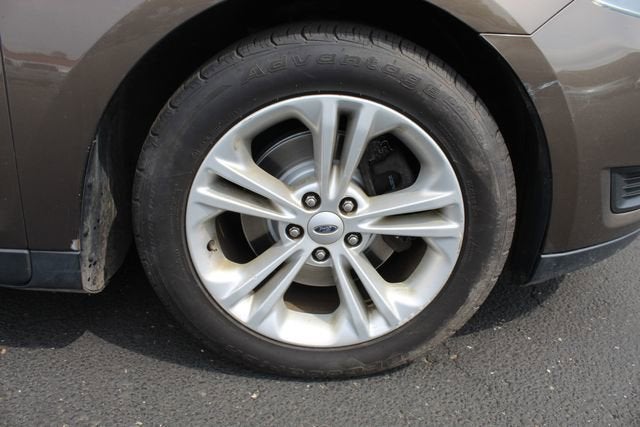 2015 Ford Taurus SE