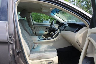 2015 Ford Taurus SE