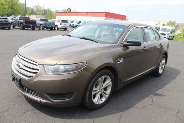 2015 Ford Taurus SE