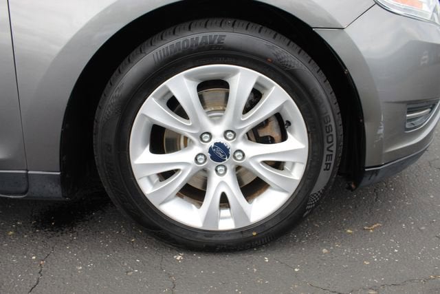 2012 Ford Taurus SEL