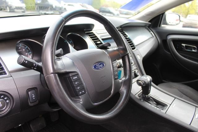 2012 Ford Taurus SEL