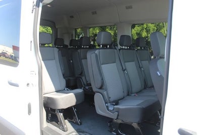 2026 Ford Transit Passenger Wagon XLT