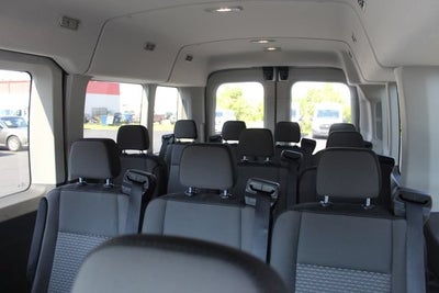 2026 Ford Transit Passenger Wagon XLT