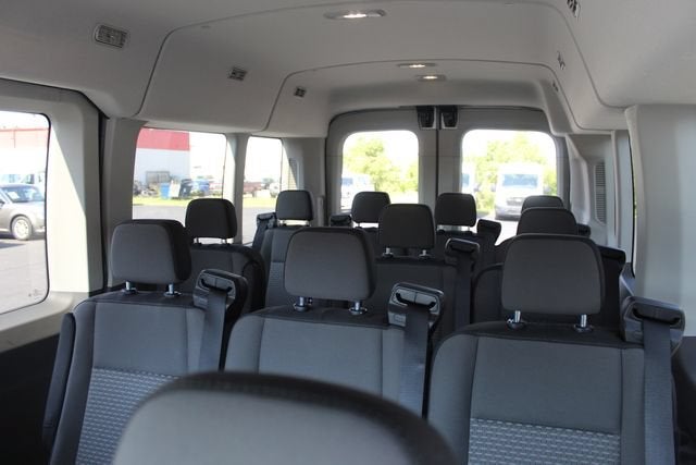 2026 Ford Transit Passenger Wagon XLT
