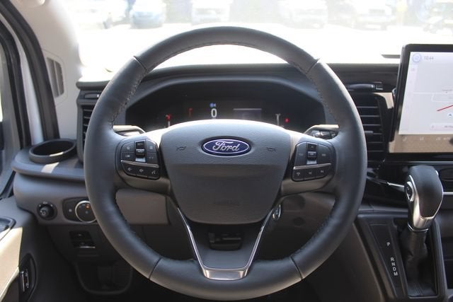 2026 Ford Transit Passenger Wagon XLT
