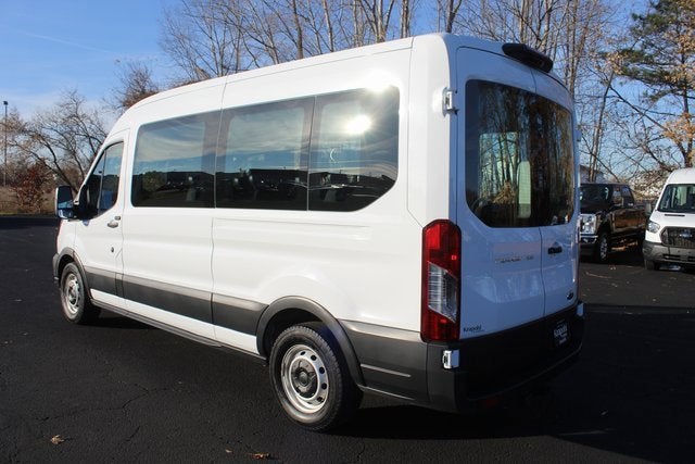 2022 Ford Transit Passenger Wagon XL