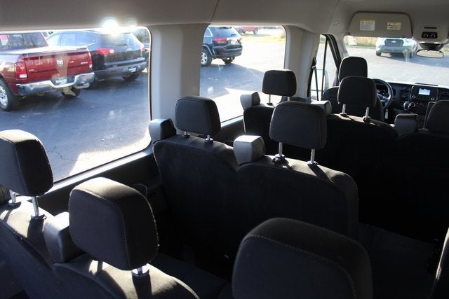 2022 Ford Transit Passenger Wagon XL