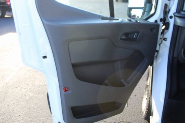 2022 Ford Transit Passenger Wagon XL