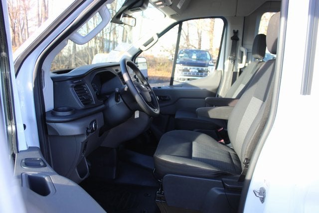 2022 Ford Transit Passenger Wagon XL