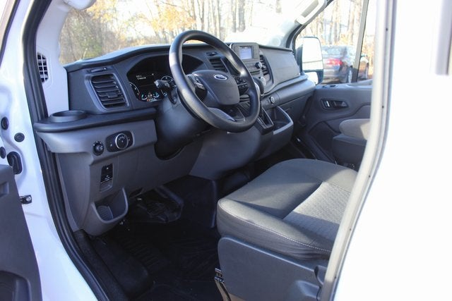 2022 Ford Transit Passenger Wagon XL