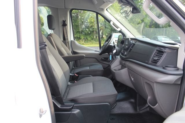 2023 Ford Transit Passenger Wagon XL