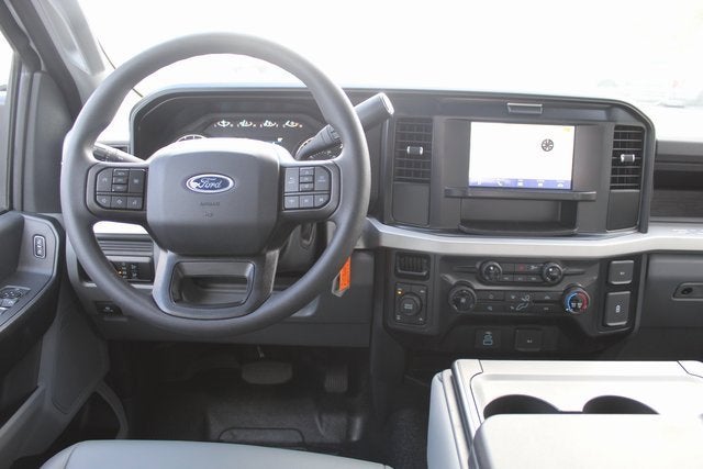 2025 Ford Super Duty F-350 SRW XL