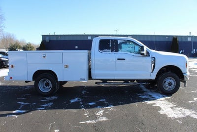 2026 Ford Super Duty F-350 DRW XL