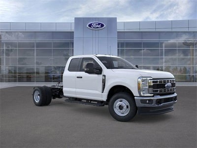 2026 Ford Super Duty F-350 DRW XL
