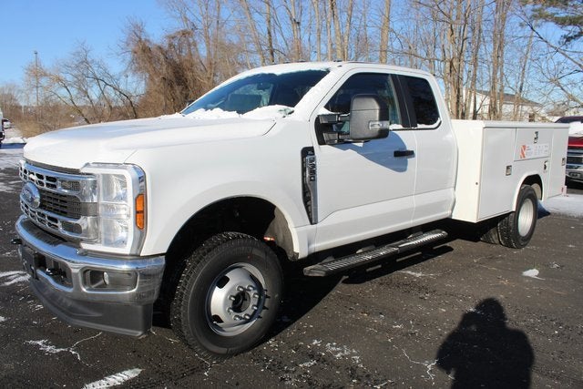2026 Ford Super Duty F-350 DRW XL