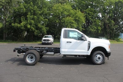 2026 Ford Super Duty F-350 DRW XL