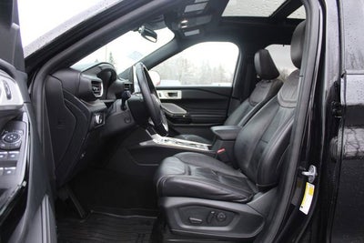 2022 Ford Explorer Platinum