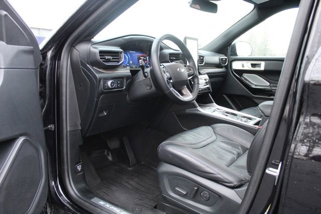 2022 Ford Explorer Platinum