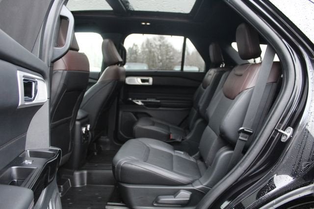 2022 Ford Explorer Platinum