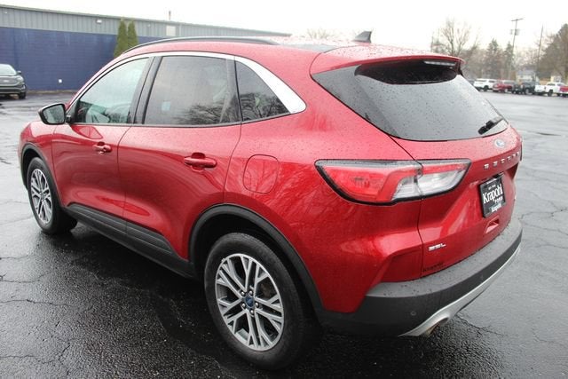 2021 Ford Escape SEL