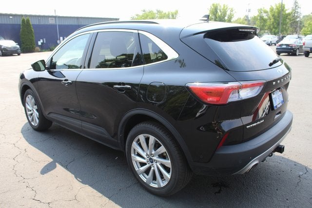 2022 Ford Escape Titanium