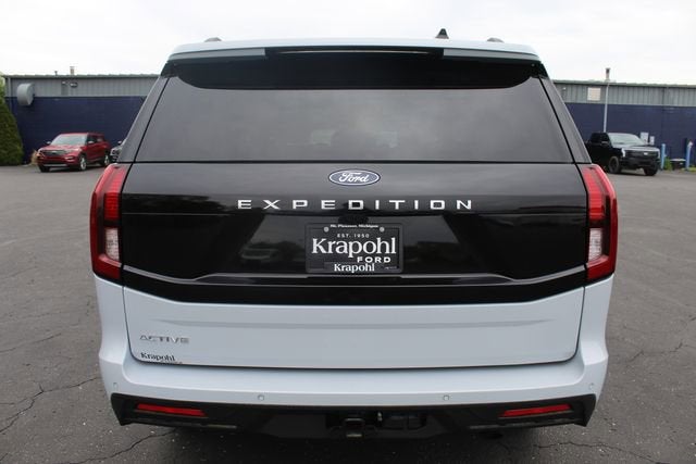 2026 Ford Expedition Active