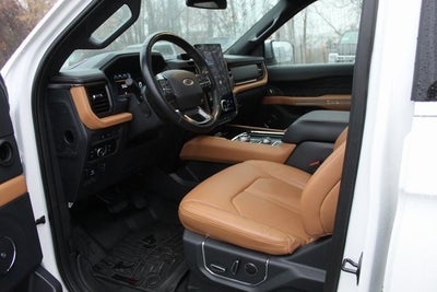 2024 Ford Expedition Platinum