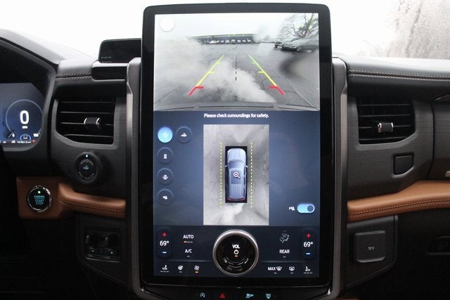 2024 Ford Expedition Platinum