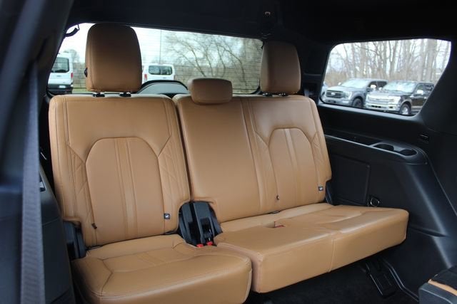 2022 Ford Expedition Platinum