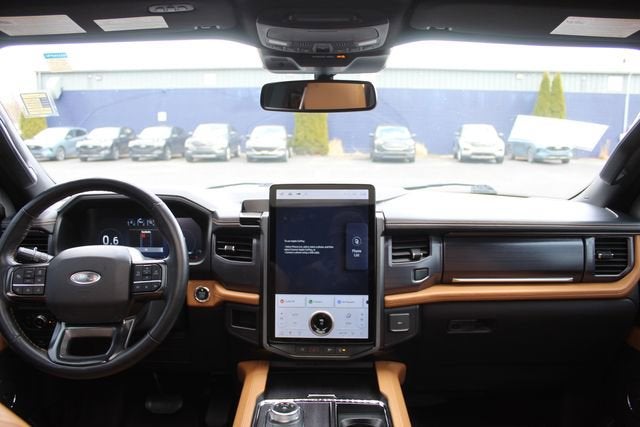 2022 Ford Expedition Platinum