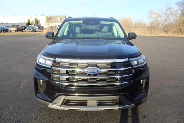2026 Ford Explorer Active w/100A Pkg