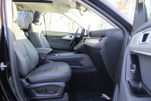 2026 Ford Explorer Active w/100A Pkg