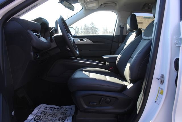 2026 Ford Explorer Active (100A)