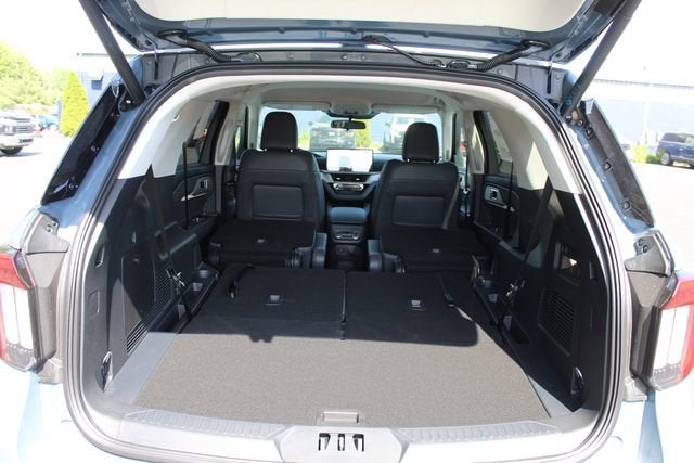 2026 Ford Explorer Active w/100A Pkg