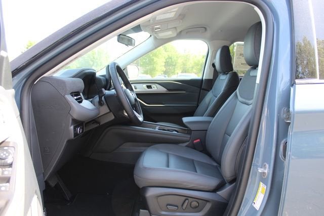 2026 Ford Explorer Active w/100A Pkg