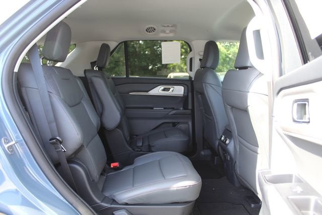 2026 Ford Explorer Active w/100A Pkg