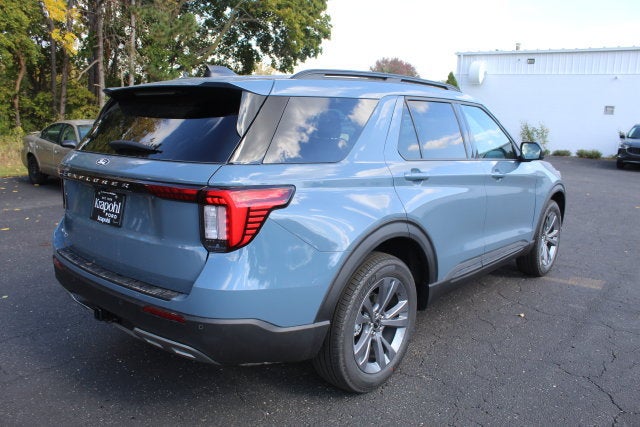 2027 Ford Explorer Active w/200A Pkg