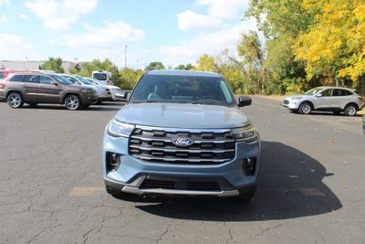 2027 Ford Explorer Active w/200A Pkg