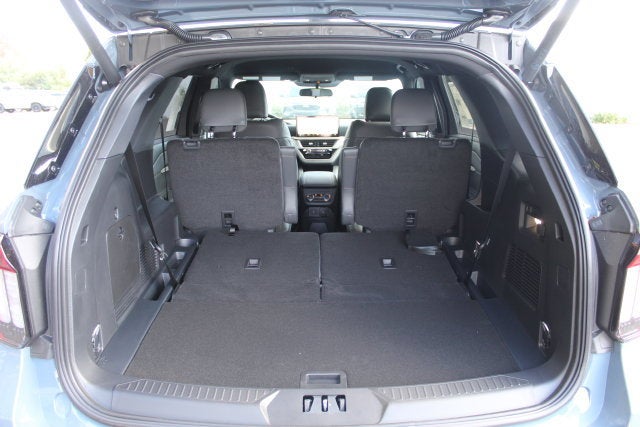 2027 Ford Explorer Active w/200A Pkg