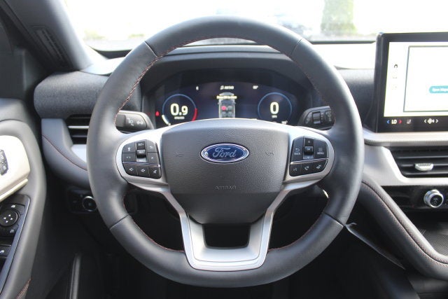 2027 Ford Explorer Active w/200A Pkg