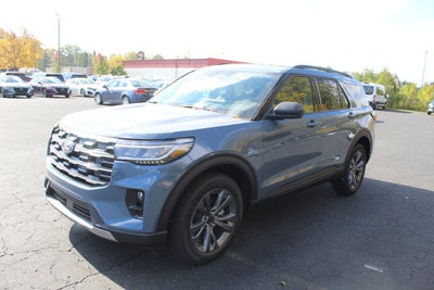 2027 Ford Explorer Active w/200A Pkg
