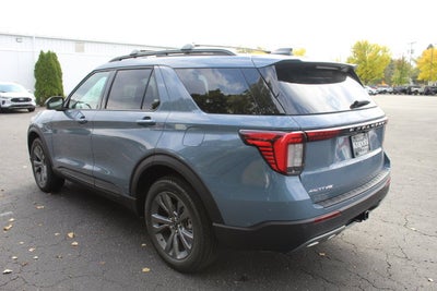 2027 Ford Explorer Active w/200A Pkg