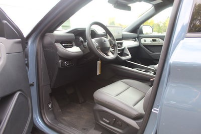 2027 Ford Explorer Active w/200A Pkg