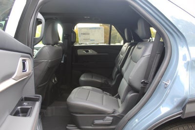 2027 Ford Explorer Active w/200A Pkg